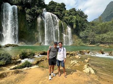 Excursión de 4 días a las cataratas de Ban Gioc y al lago Ba Be