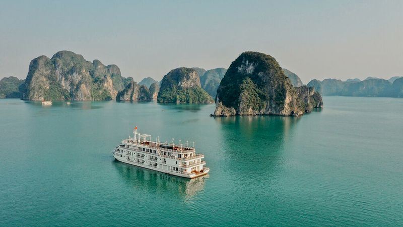 La bahía de Halong, una de las 7 Bellas del mundo
