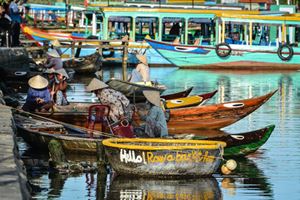 Barcos en el río Hoai