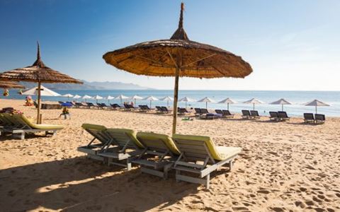 Viaje de 10 días a Vietnam con Playa de Nha Trang