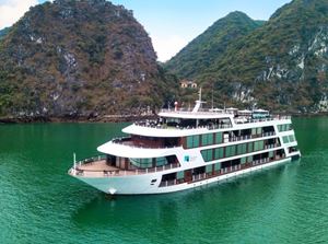 Crucero en la Bahía de Halong