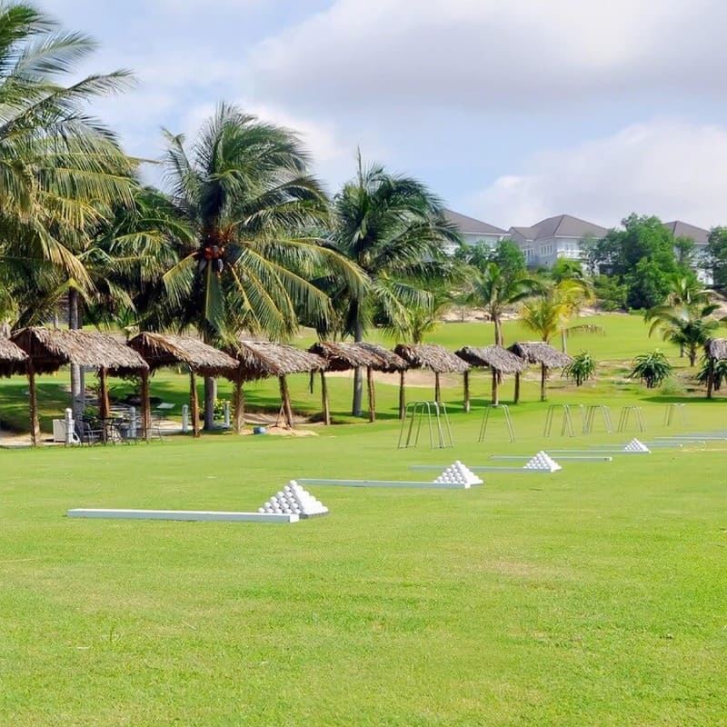 The golf course in Da Nang