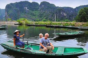 Paseo en barco en Tam Coc