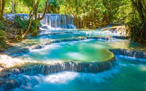 Cascada de Kuang Si, una de las más bellas de Laos