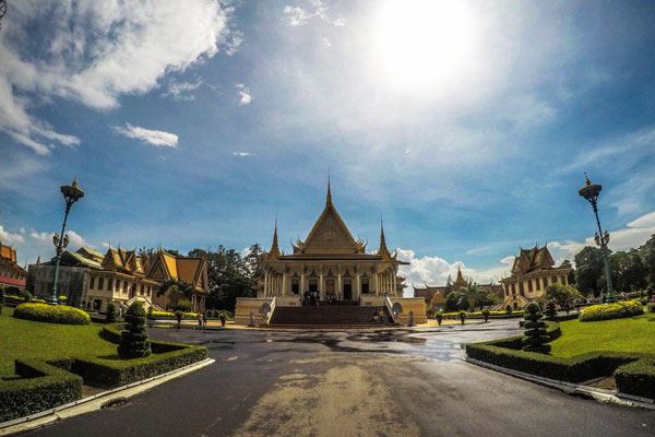 La Plaza Real, Phnom Penh