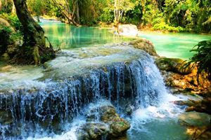 Cascadas de Kuang Si, una de las cascadas naturales más hermosas de Laos