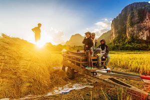 La gente local amable en Laos