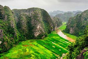 ¡No se pierda el paisaje maravilloso de Ninh Binh, la bahía de Halong terrestre!