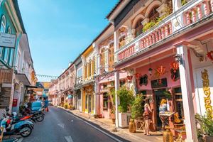 El casco antiguo de Phuket es una muestra de su patrimonio cultural y religioso