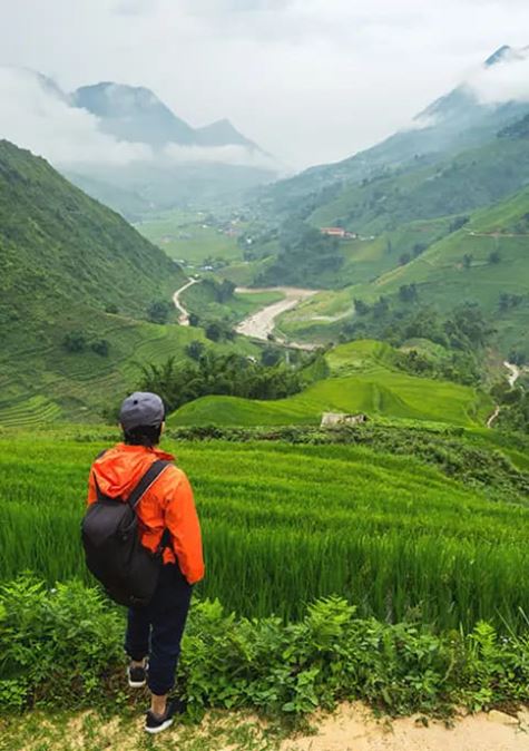 Hidden Waterfalls & Valleys