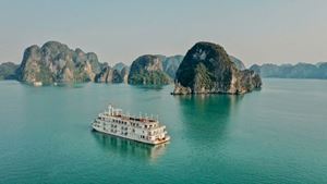Halong Bay, one of the 7 Beautiful Bays of the World