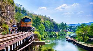 Kanchanaburi City, located at the point where the Khwae Noi and Khwae Yai Rivers meet and form the Mae Klong River, is a popular resort town.